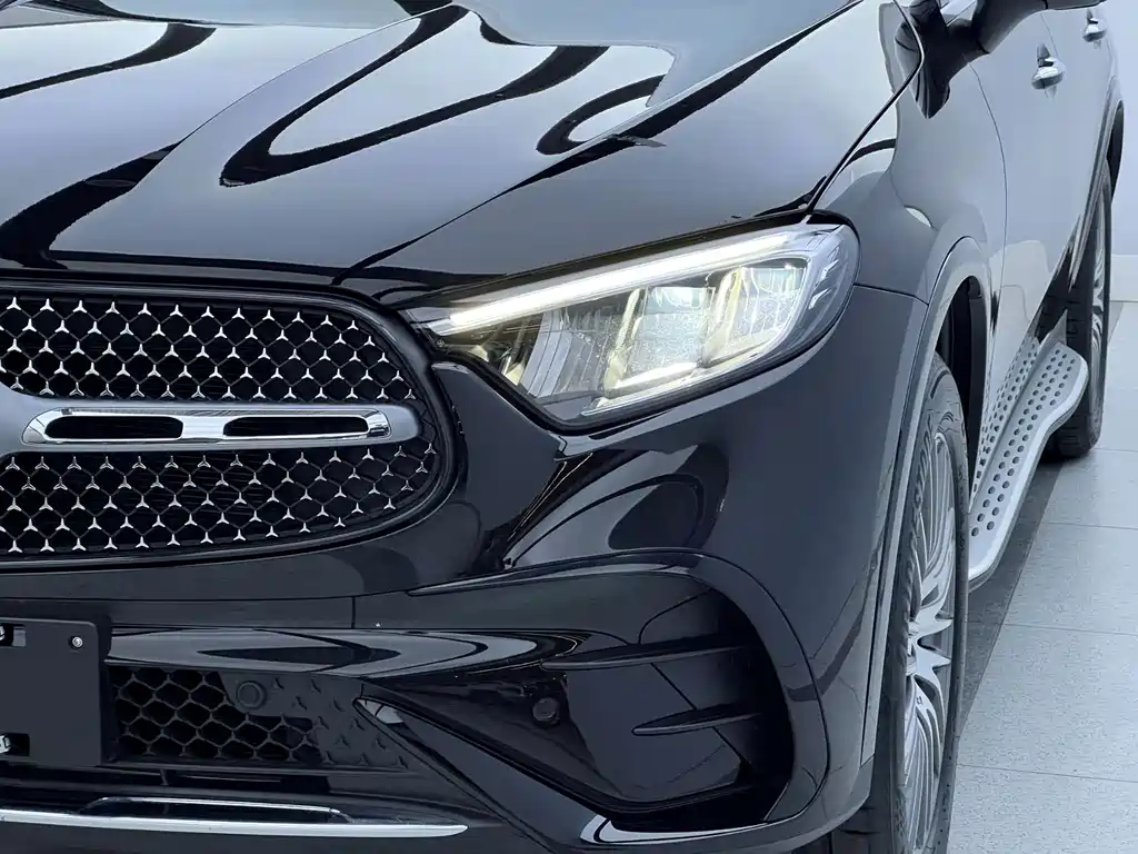 Mercedes-Benz GLC — миниатюра 5