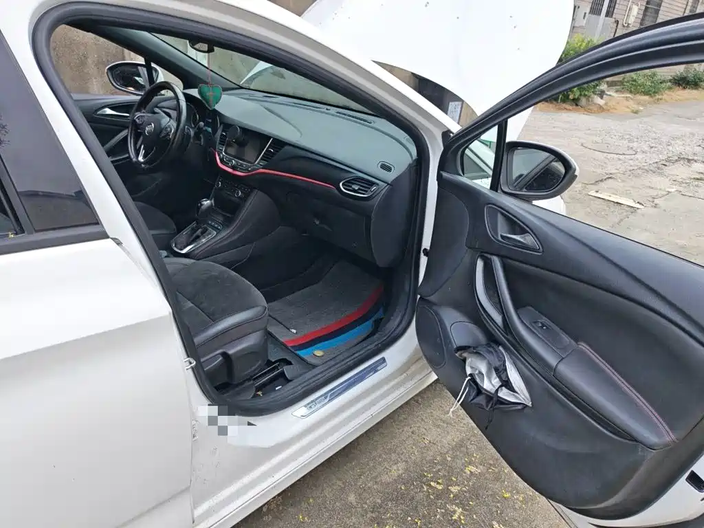 Buick Verano — миниатюра 20