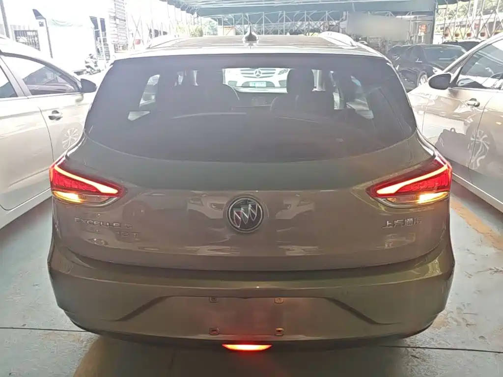 Buick Excelle — миниатюра 6