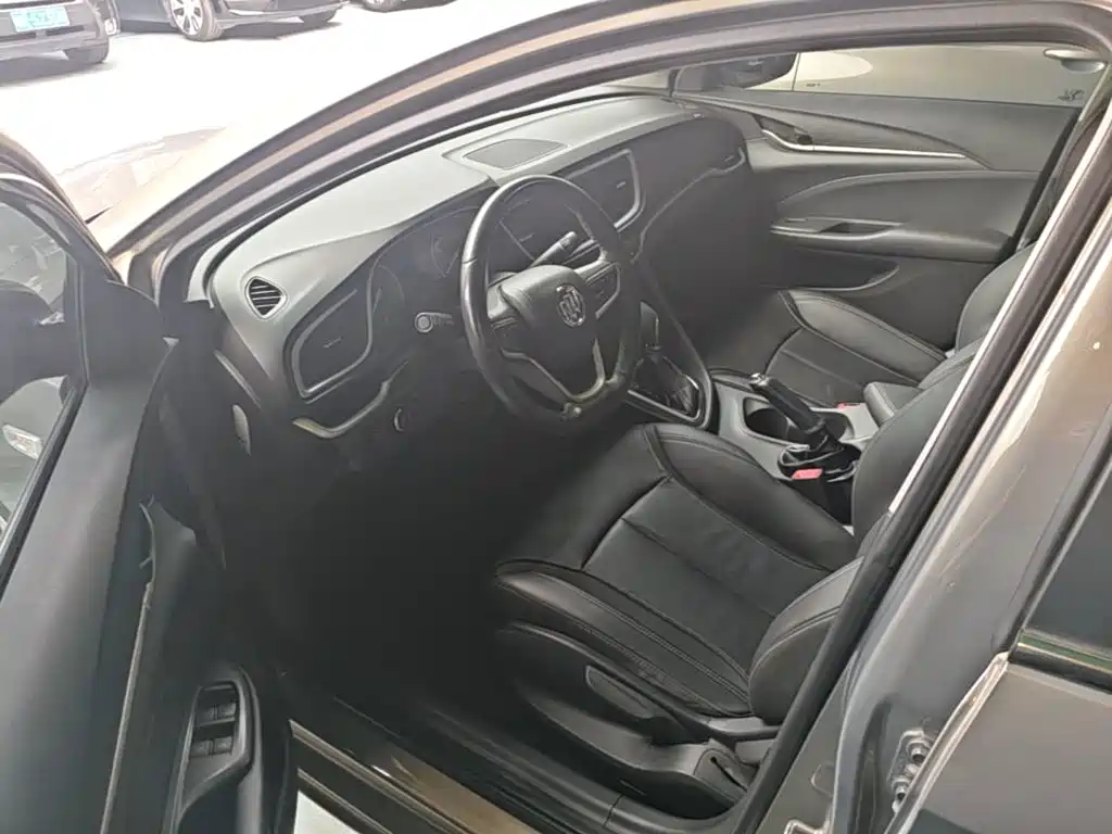 Buick Excelle — миниатюра 16