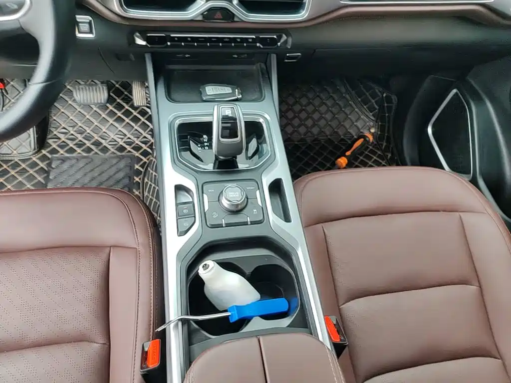 Geely Haoyue — миниатюра 14