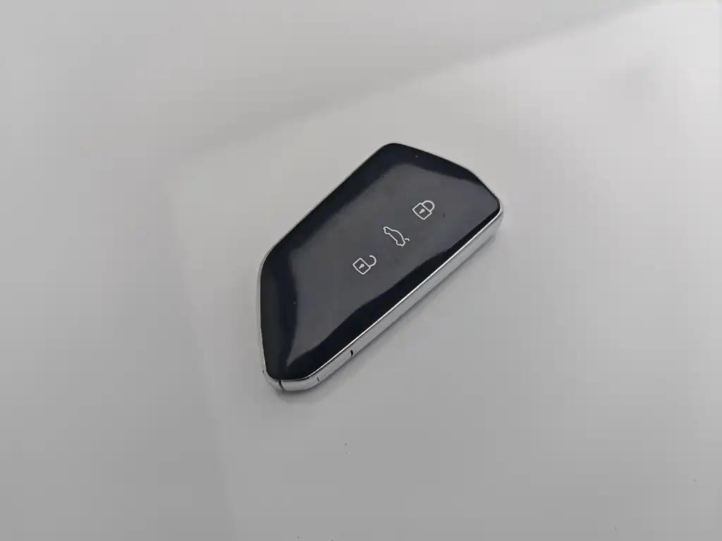Volkswagen ID.4 X — миниатюра 20