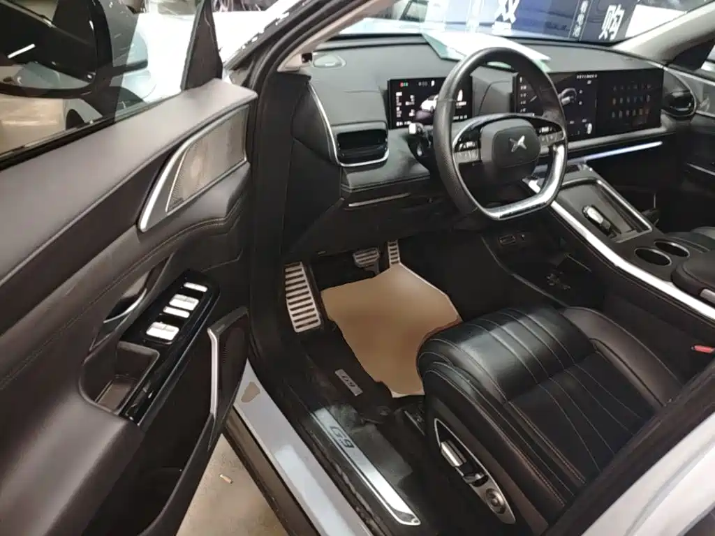 XPeng G9 — миниатюра 16