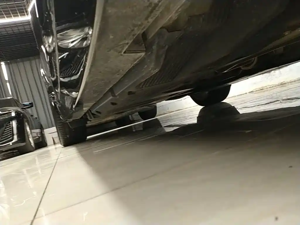 Cadillac CT5 — миниатюра 21