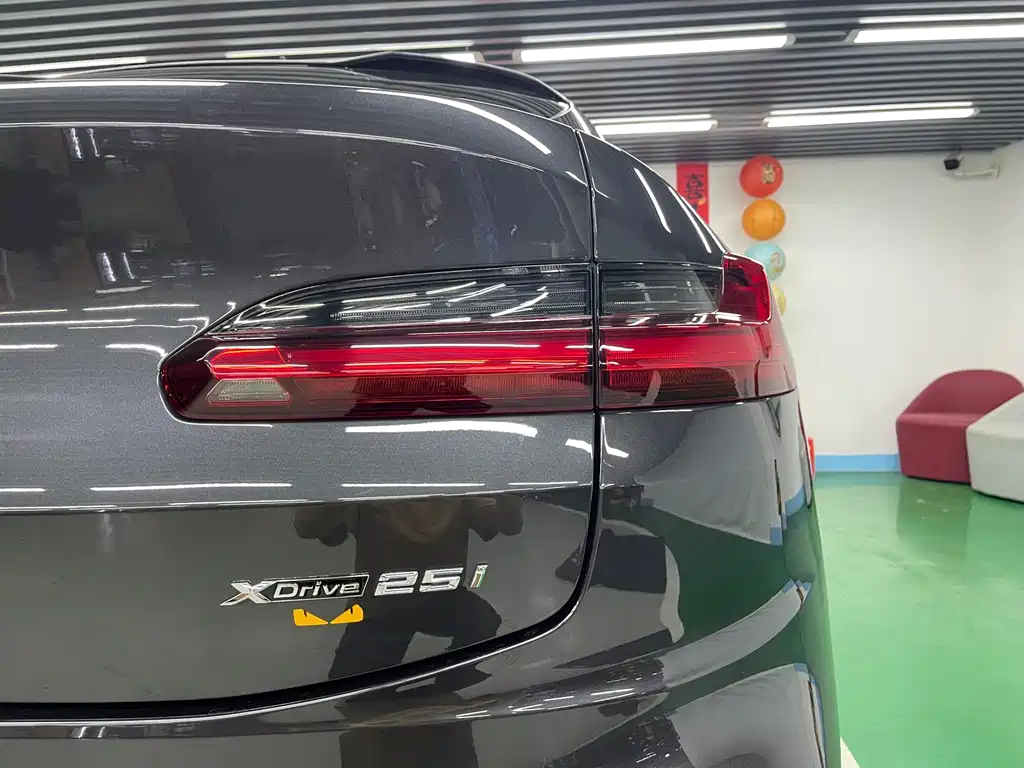 BMW X4 — миниатюра 26