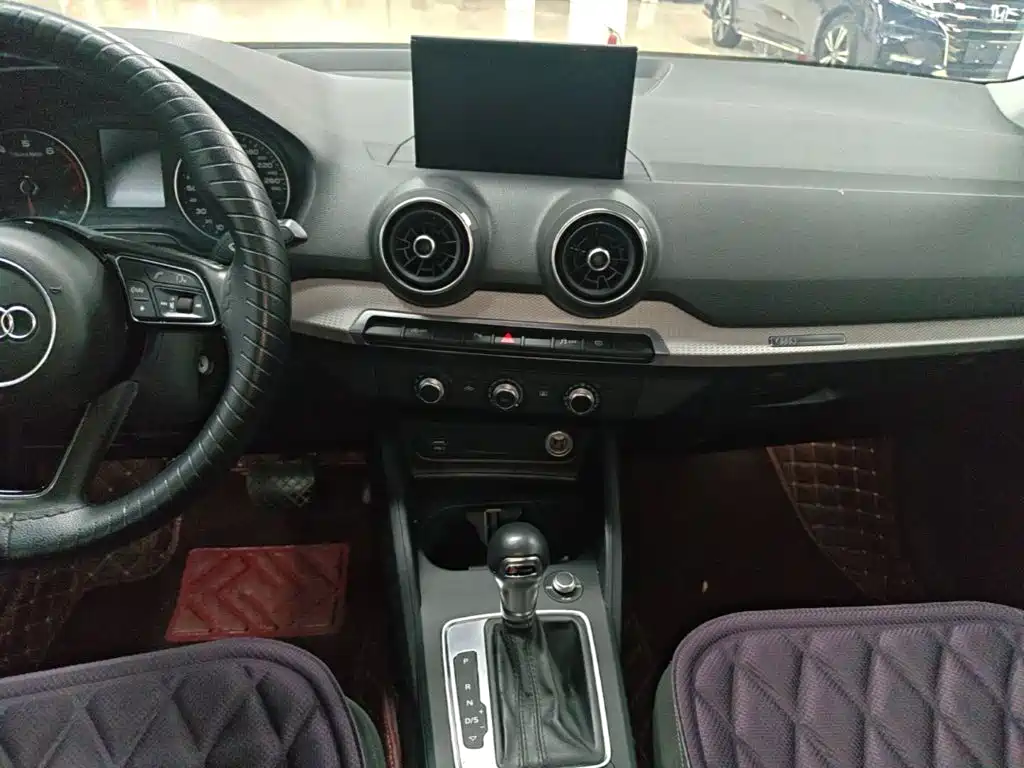 Audi Q2L — миниатюра 13