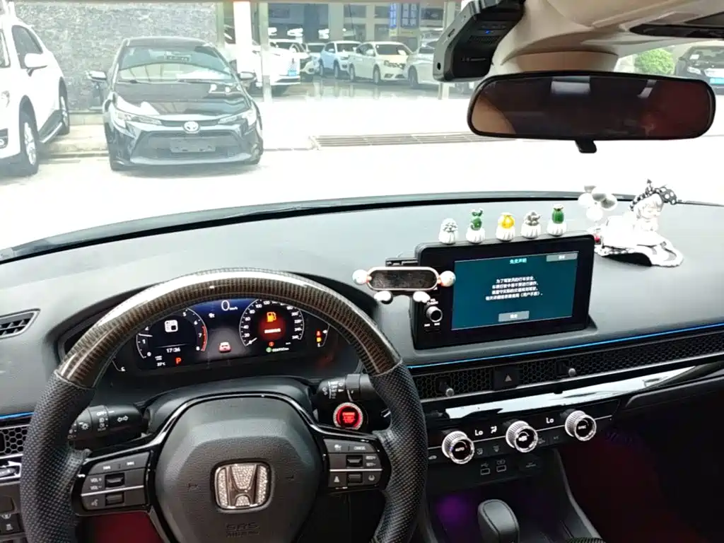 Honda Civic — миниатюра 10