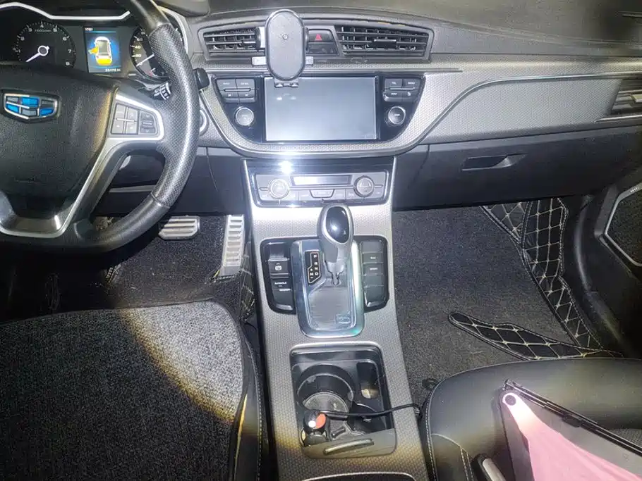 Geely Emgrand GS — миниатюра 16