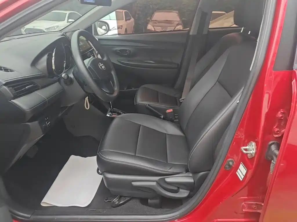 Toyota Vios FS — миниатюра 15