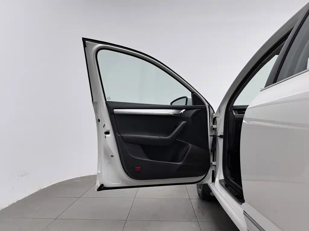 Skoda Octavia — миниатюра 8