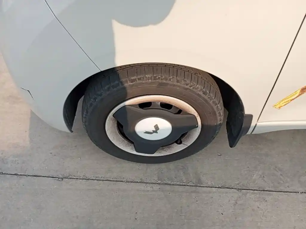 Wuling MINIEV — миниатюра 23