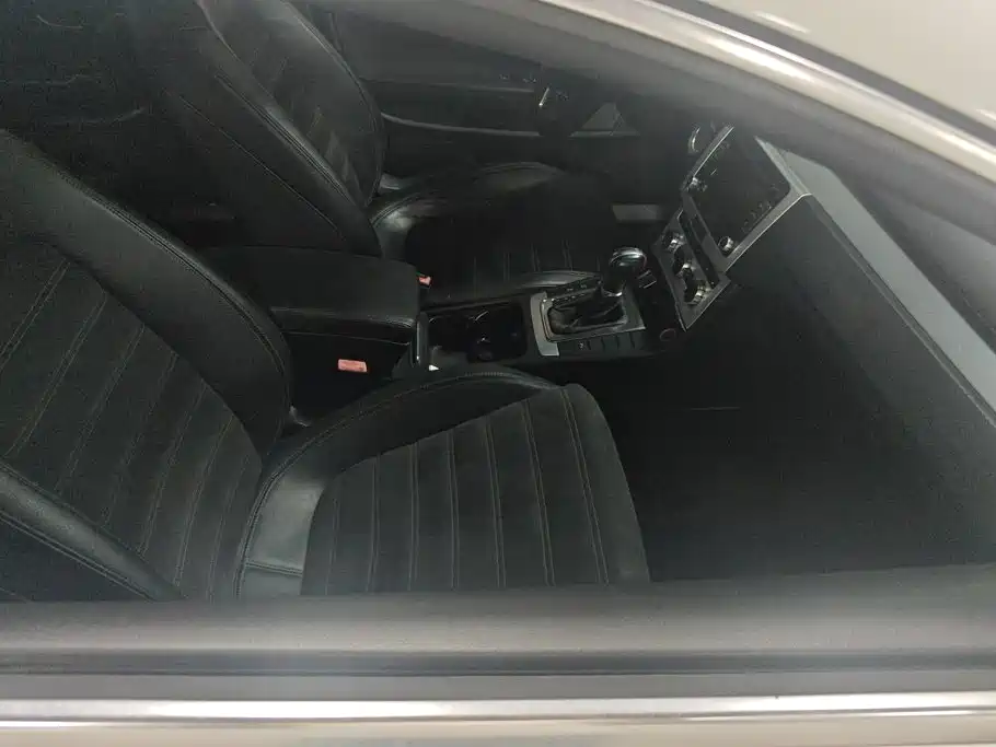 Volkswagen CC — миниатюра 8