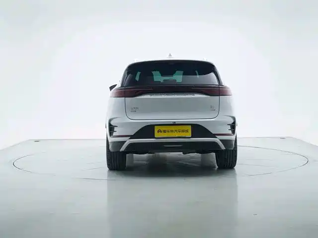 BYD Tang New Energy — миниатюра 5