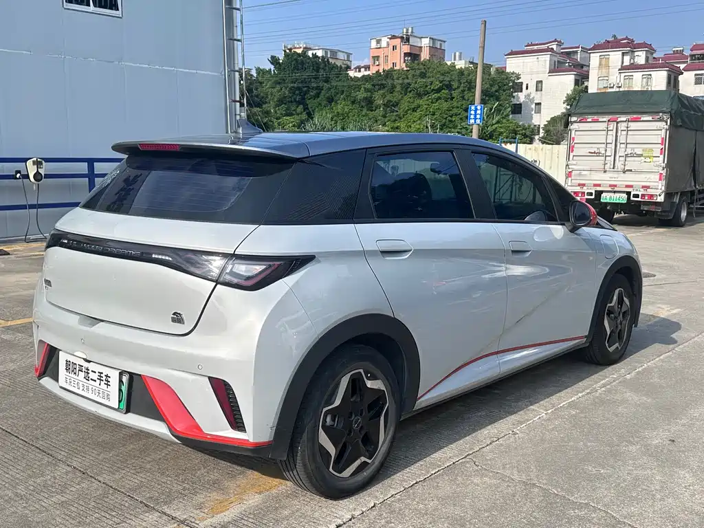 BYD Dolphin — миниатюра 4