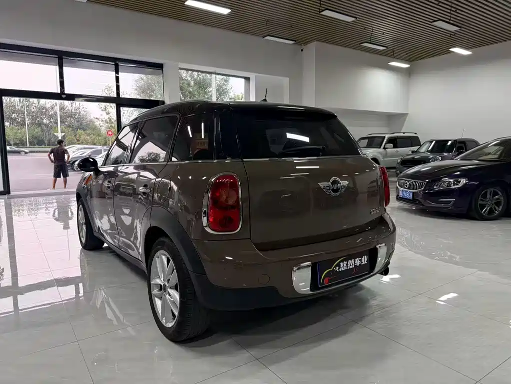 MINI Mini Countryman — миниатюра 9