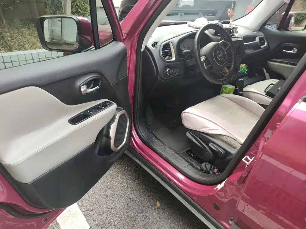 Jeep Renegade — миниатюра 17
