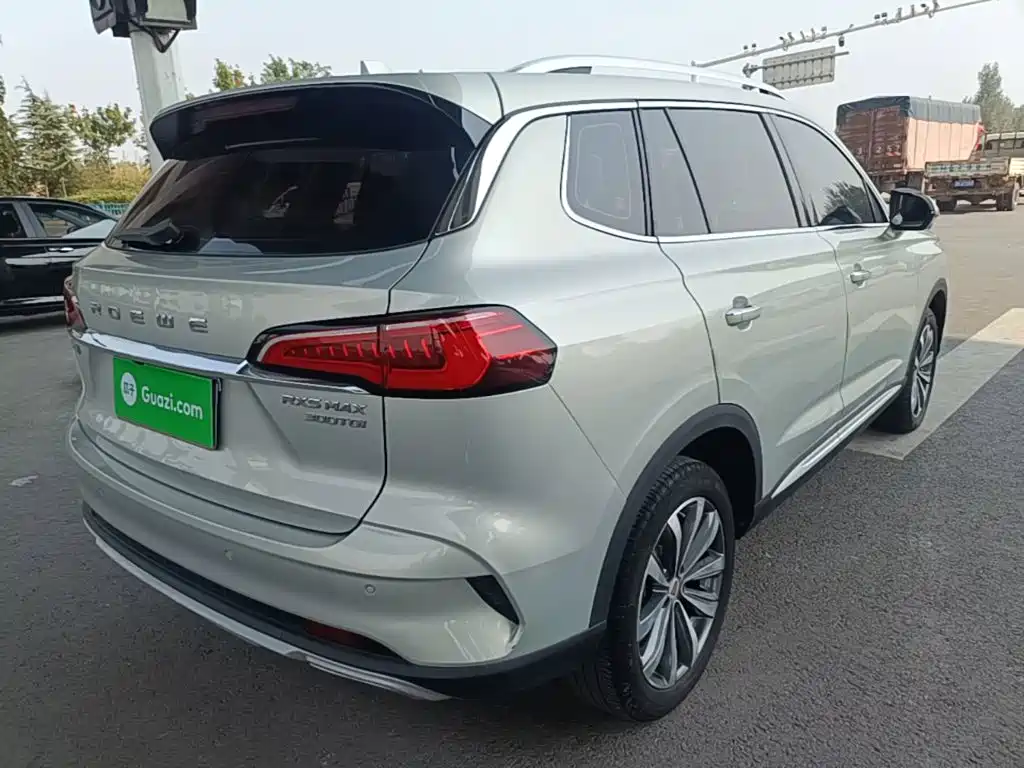 Roewe RX5 MAX — миниатюра 7