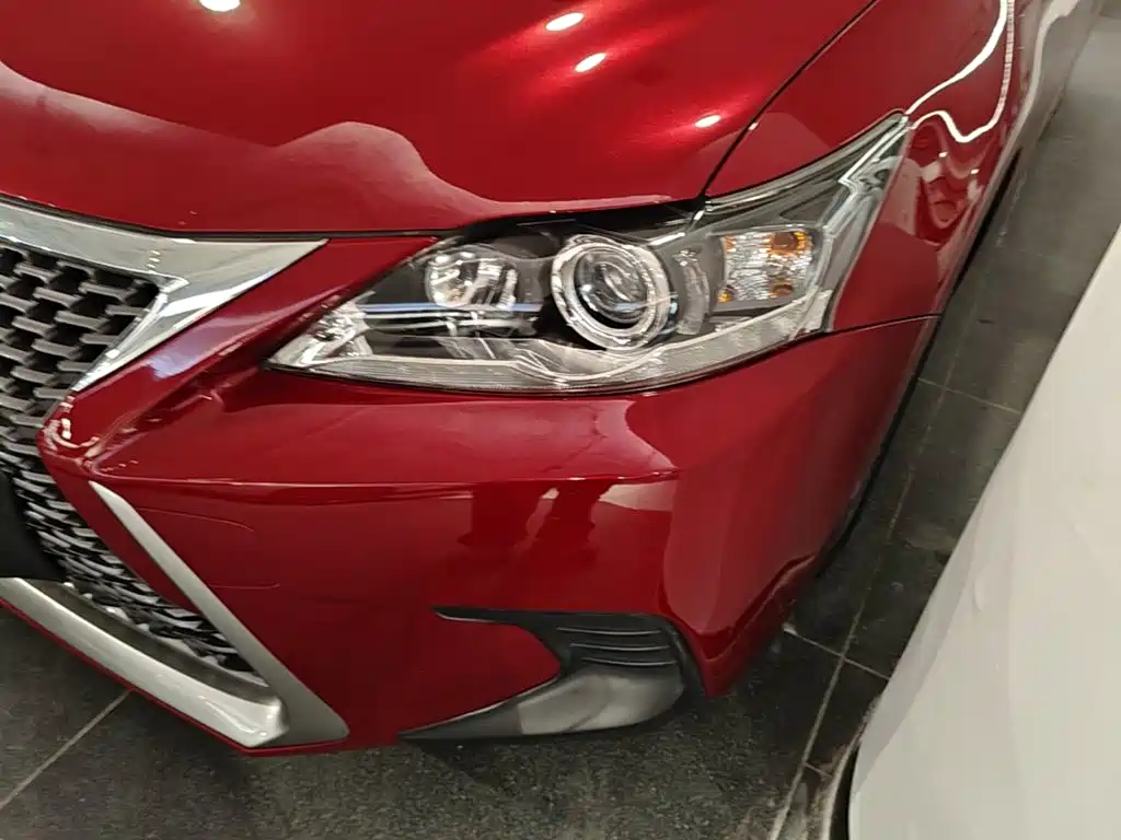 Lexus CT — миниатюра 18