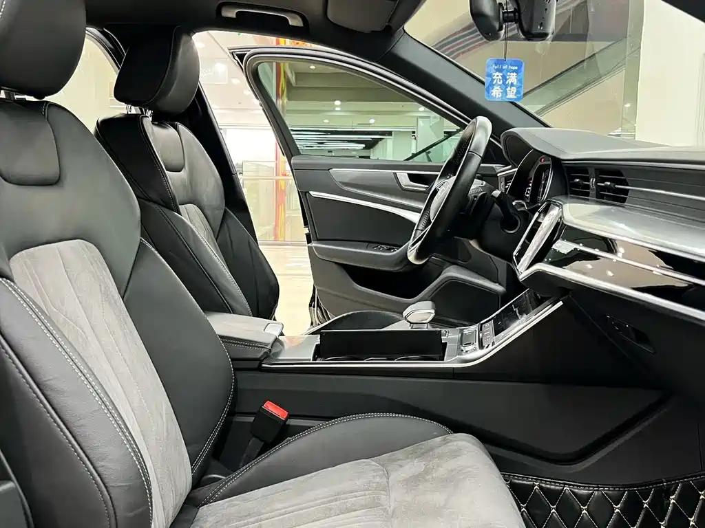 Audi A6L — миниатюра 5