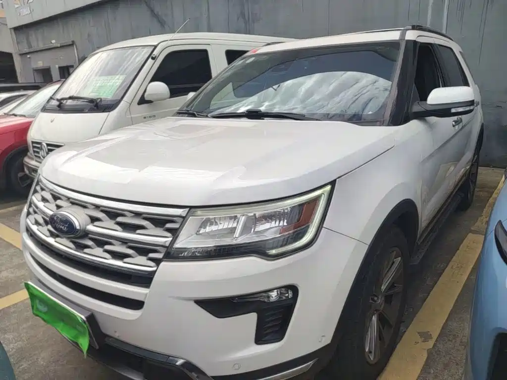 Ford Explorer (Import)