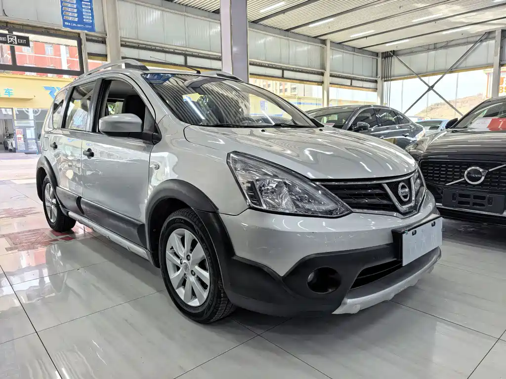 Nissan Livina — миниатюра 3