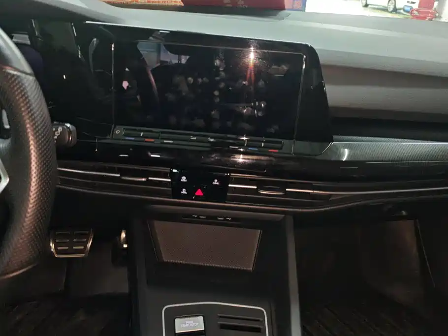 Volkswagen Golf — миниатюра 13