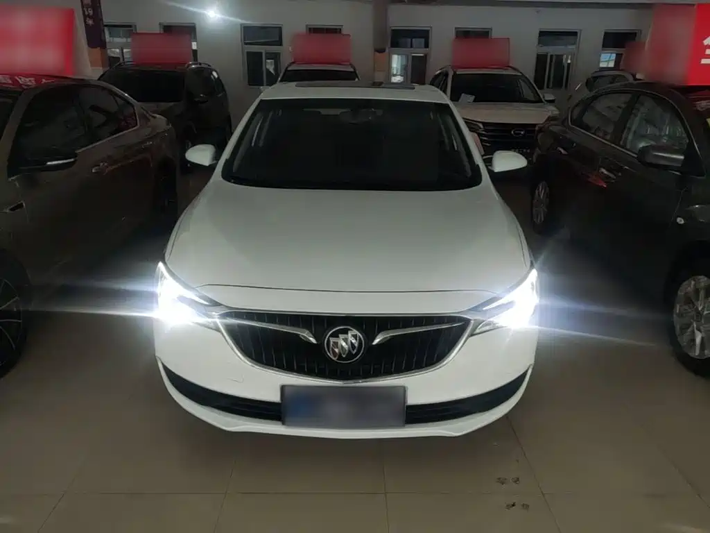 Buick Excelle — миниатюра 3
