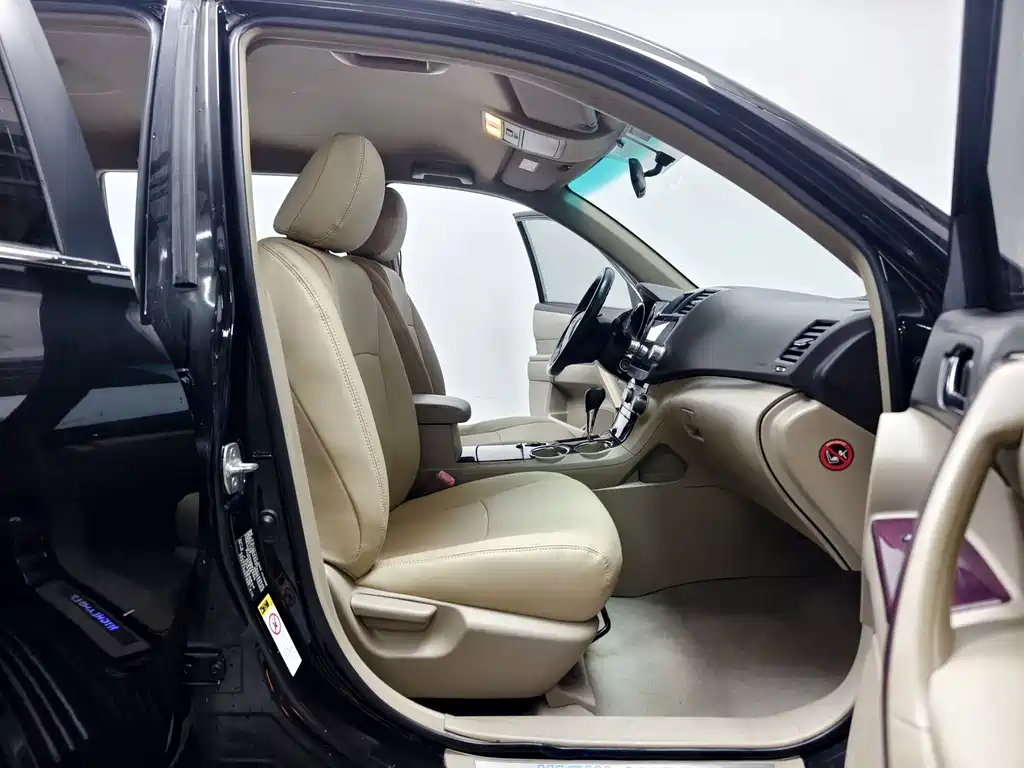 Toyota Highlander — миниатюра 13