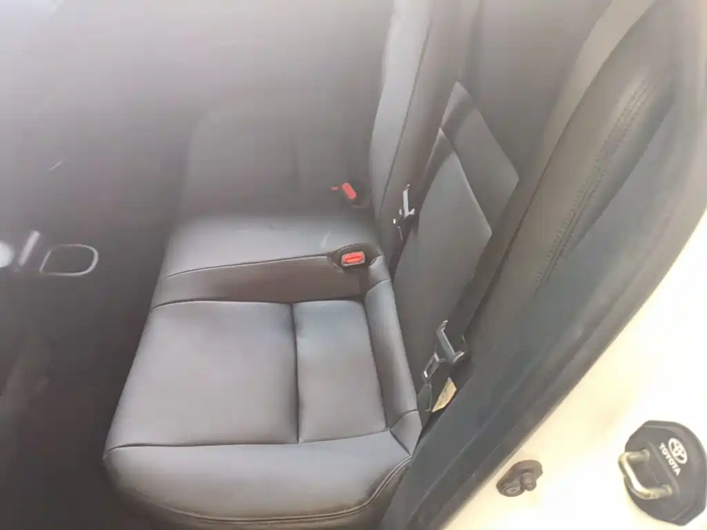 Toyota Yaris L — миниатюра 17