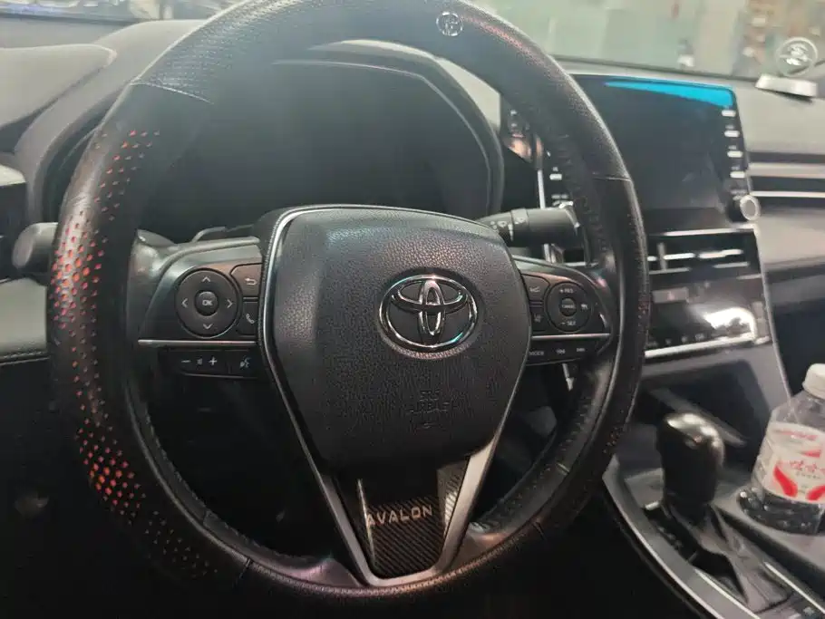 Toyota Avalon — миниатюра 15