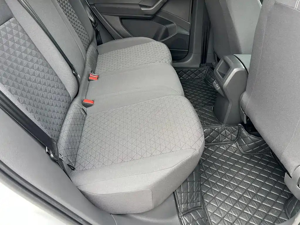 Volkswagen T-Cross — миниатюра 11