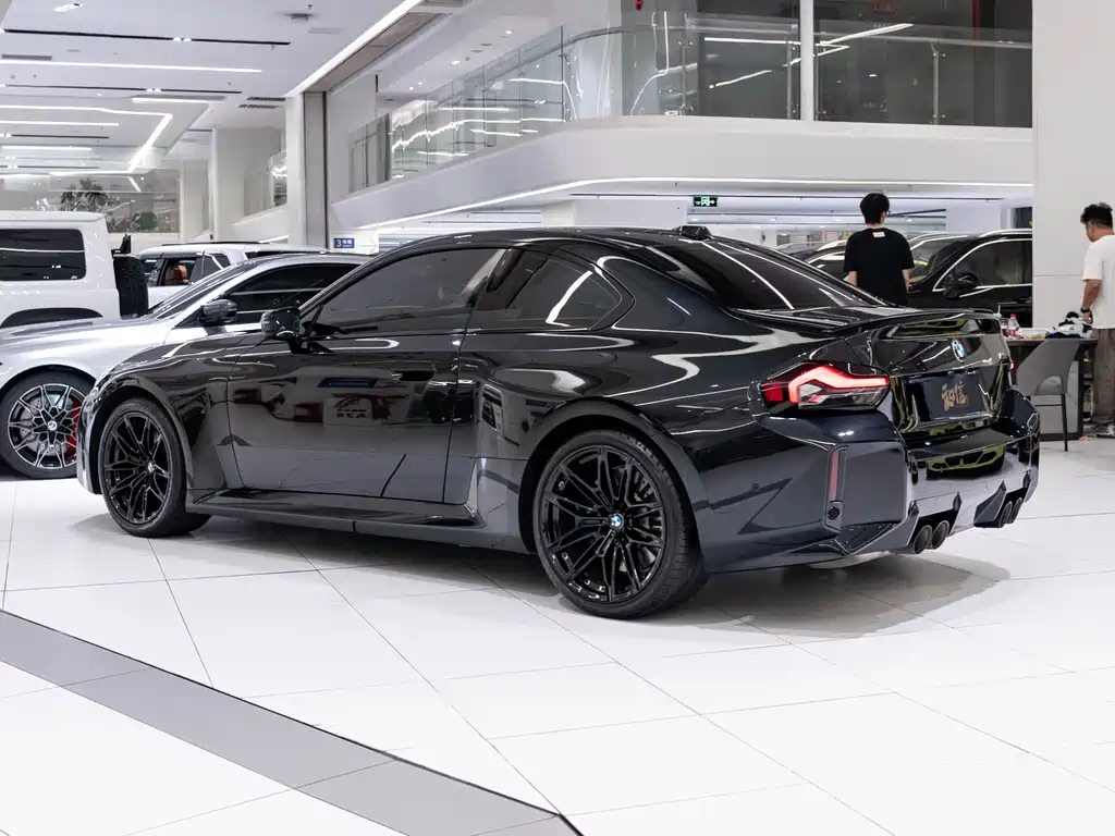 BMW M2 2024 M2