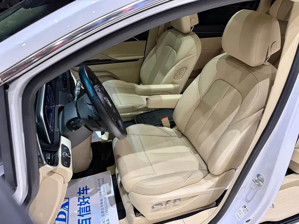 Buick GL8 — миниатюра 20