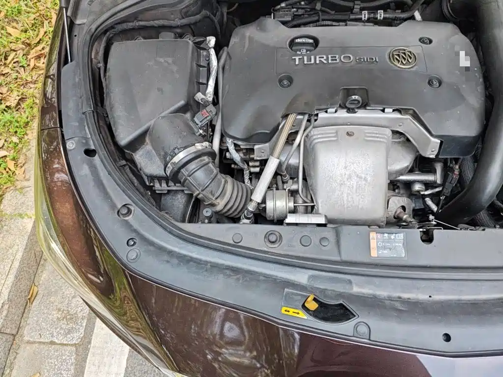 Buick LaCrosse — миниатюра 20
