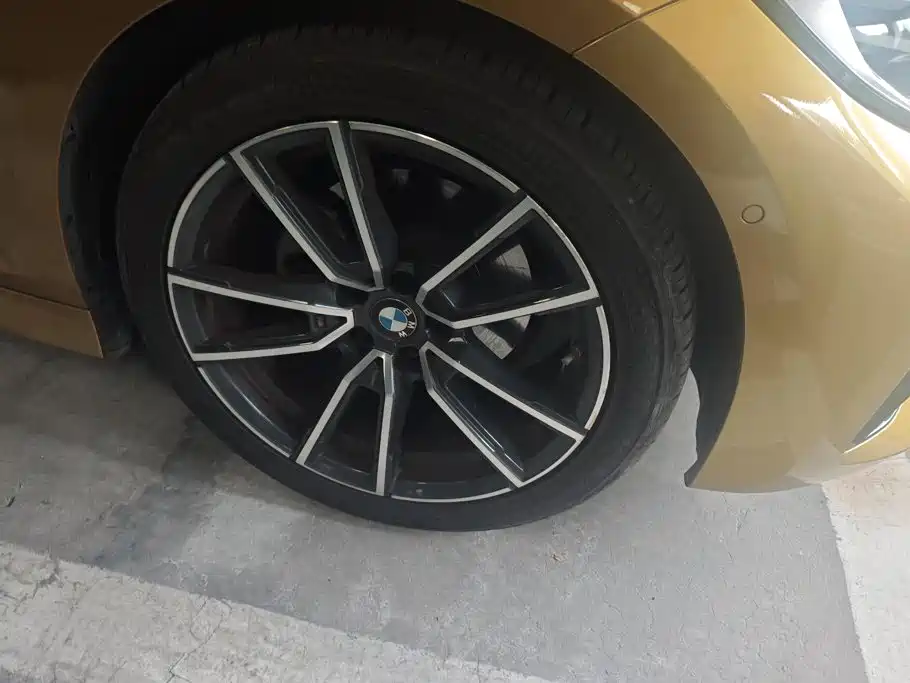 BMW 3 Series — миниатюра 6