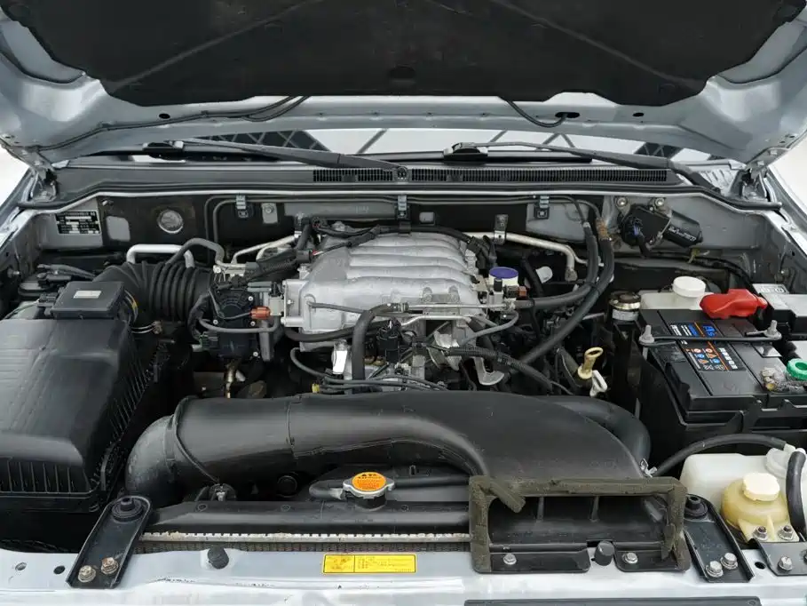 Mitsubishi Pajero — миниатюра 37