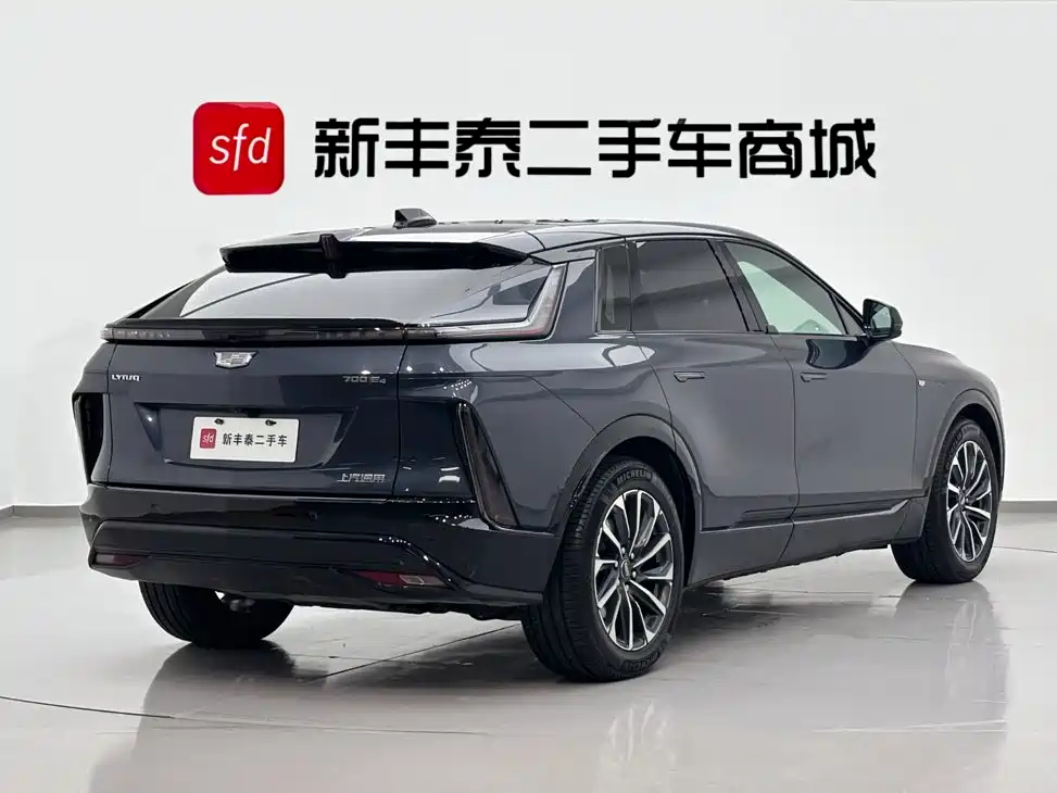 Cadillac Lyriq — миниатюра 5