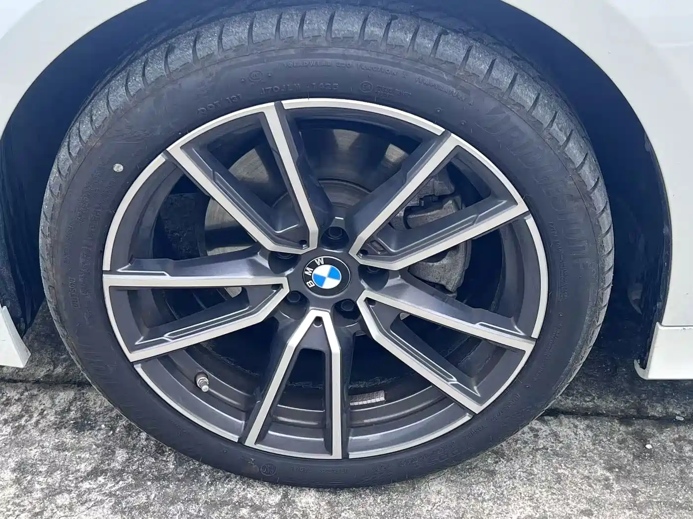 BMW 3 series 2025 Белый из Китая, фото 5