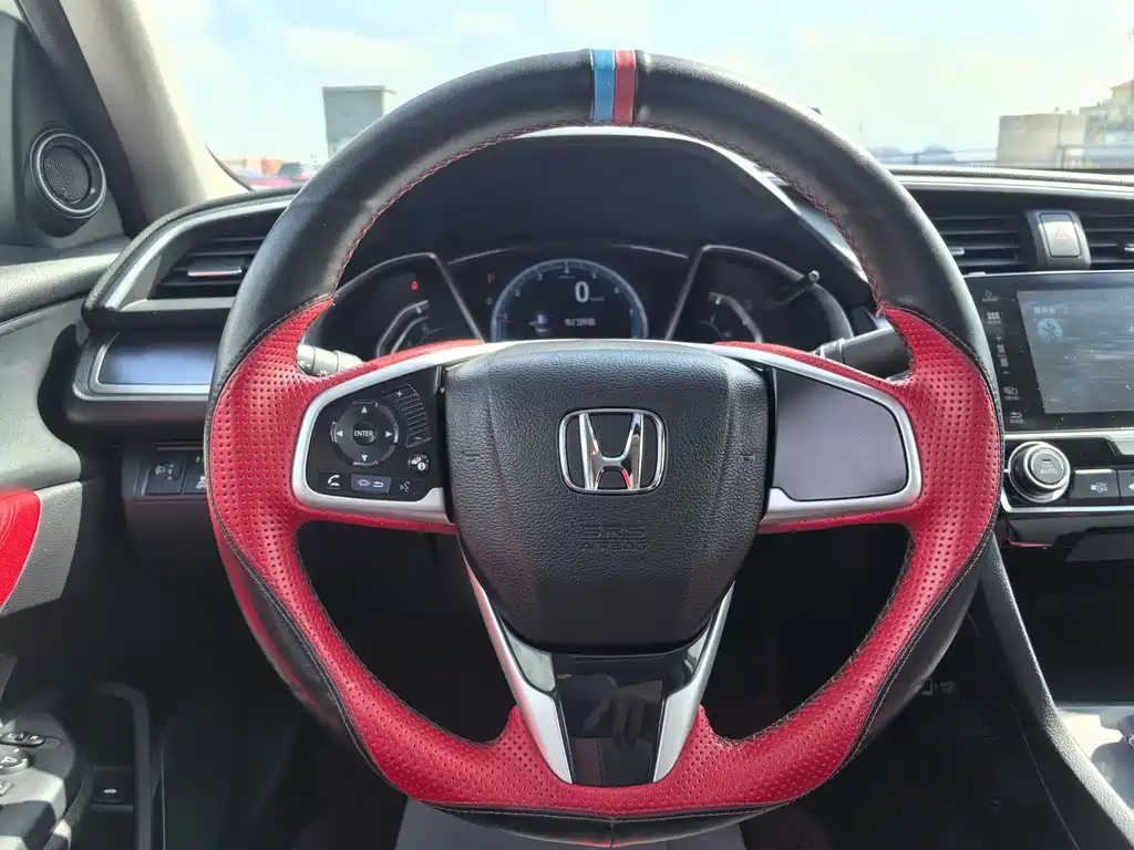 Honda Civic — миниатюра 10