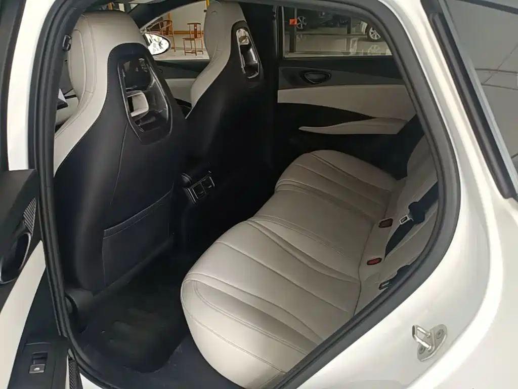 BYD Seal 06 — миниатюра 13