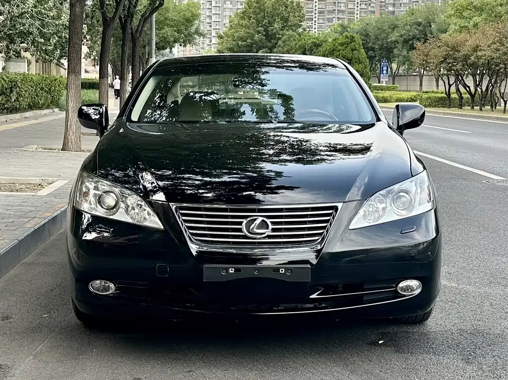 Lexus ES — миниатюра 2