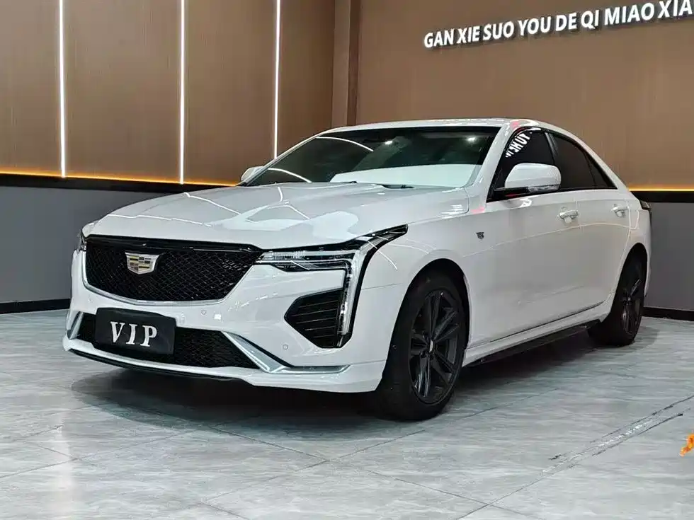 Cadillac CT4 2020
