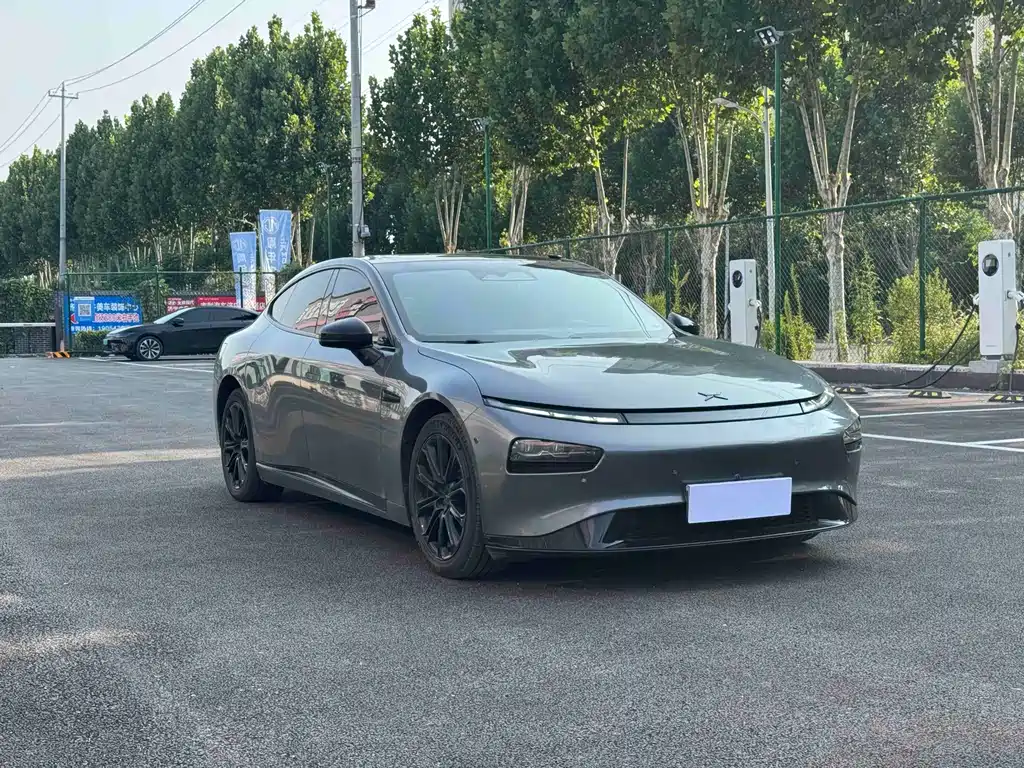 XPeng P7 — миниатюра 2