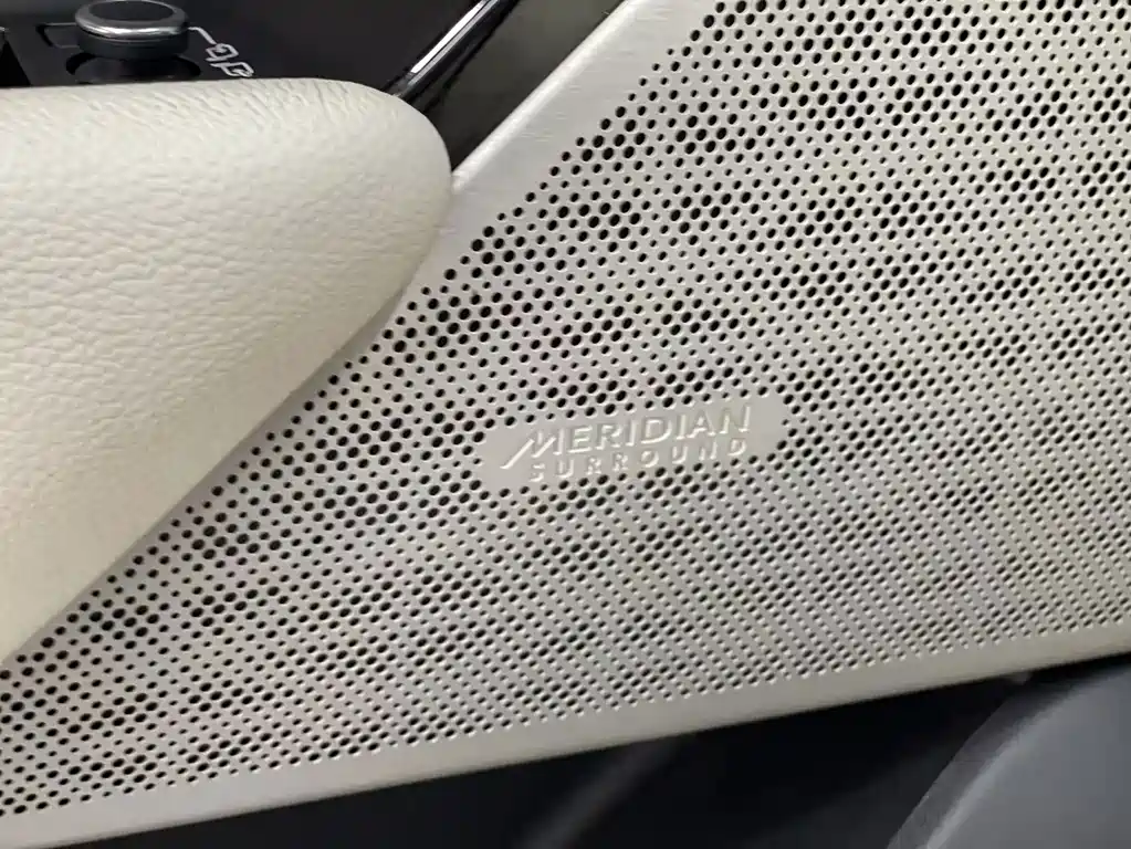 Land Rover Velar P380 R-DYNAMIC SE, фото 11