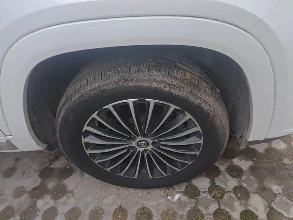 Changan CS95 — миниатюра 24