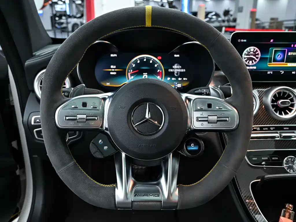 Mercedes-Benz C-Class AMG — миниатюра 11