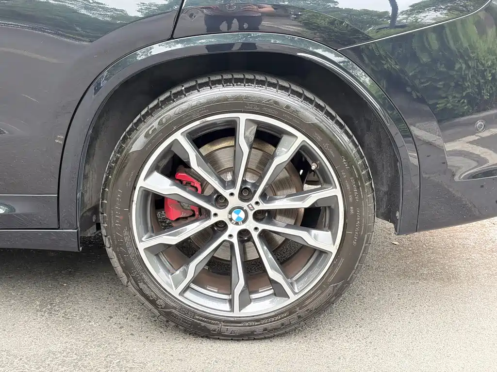 BMW X3 — миниатюра 15