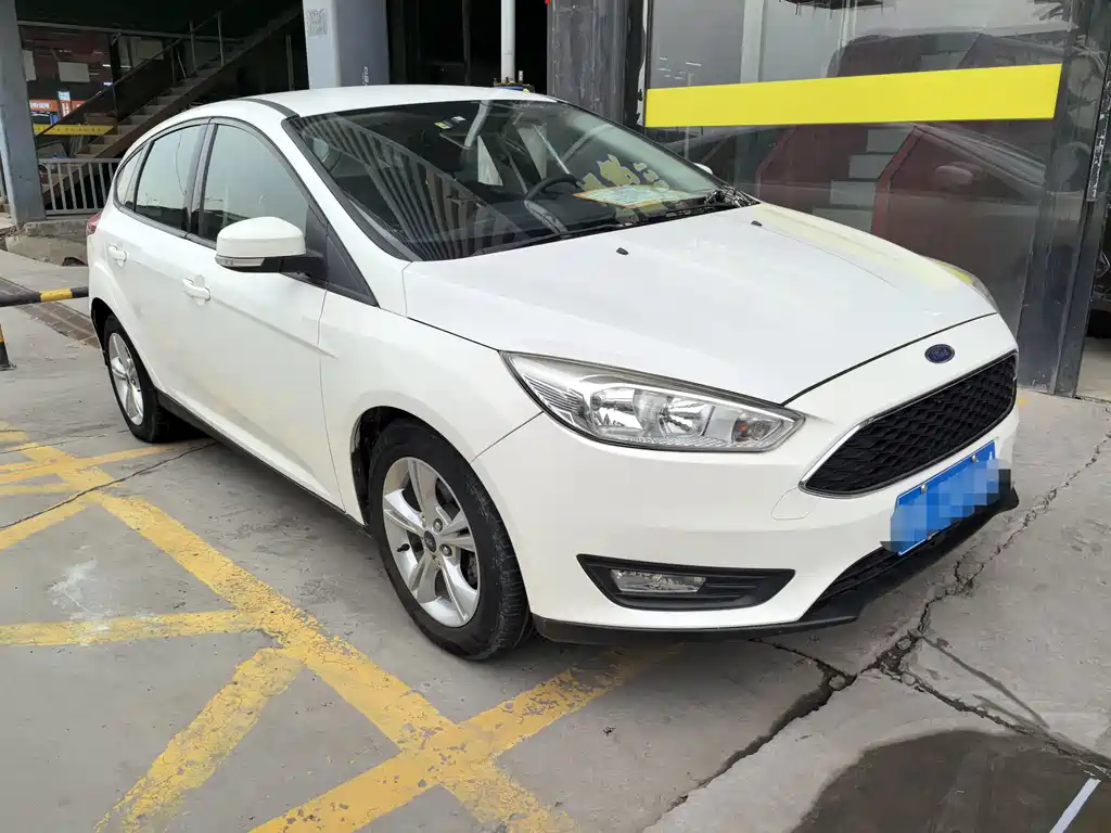 Ford Focus — миниатюра 3