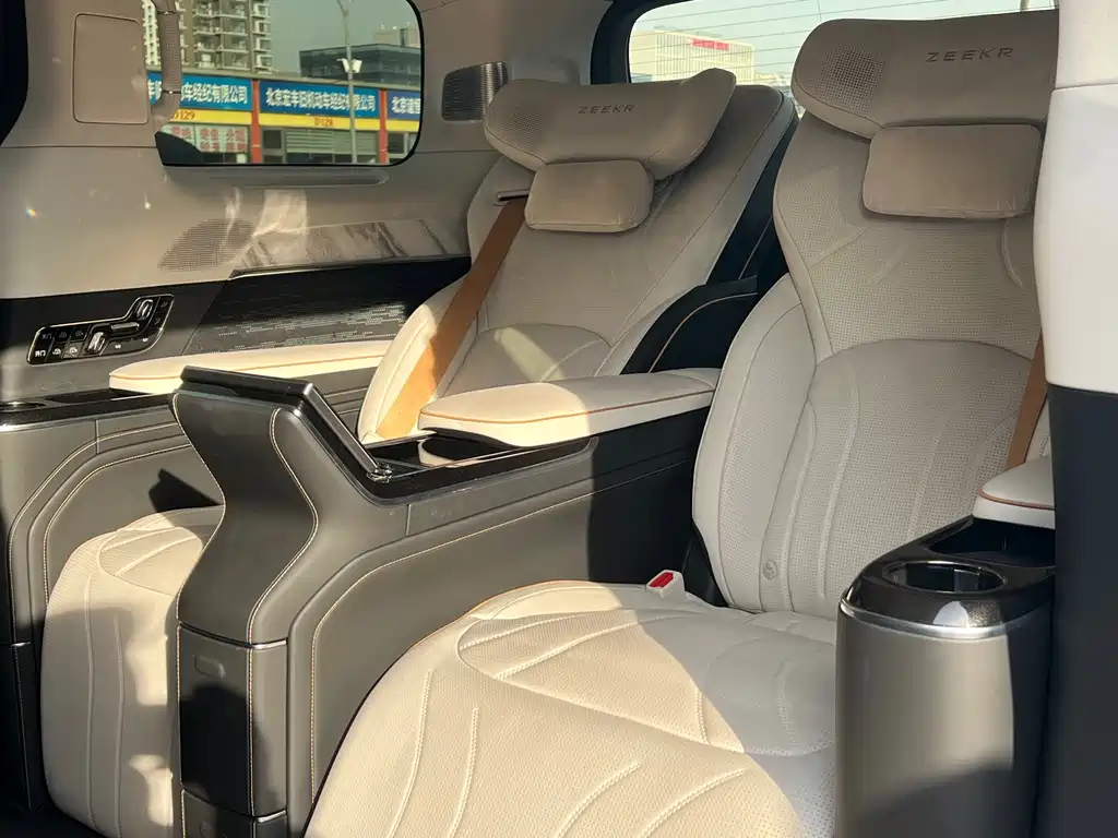 ZEEKR EXTREME KRYPTON 009
