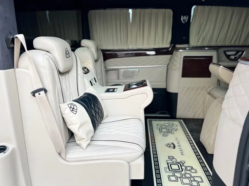 MERCEDES-BENZ V CLASS